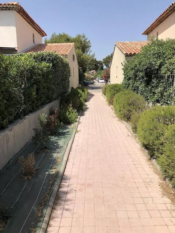 Apartament Appartement 60M2 - 2 Chambres A Une Minute Des Plages, Parking Prive Sausset-les-Pins