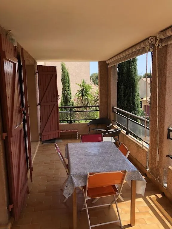Appartement 60M2 - 2 Chambres A Une Minute Des Plages, Parking Prive Sausset-les-Pins Apartament
