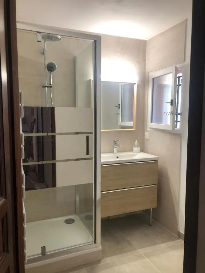 Apartament Appartement 60M2 - 2 Chambres A Une Minute Des Plages, Parking Prive Sausset-les-Pins