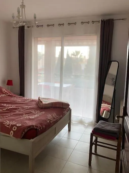 Appartement 60M2 - 2 Chambres A Une Minute Des Plages, Parking Prive Sausset-les-Pins Apartament